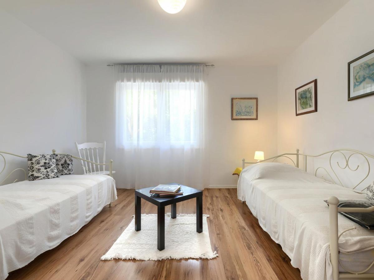 Apartment Laura By Interhome PUY Exterior foto